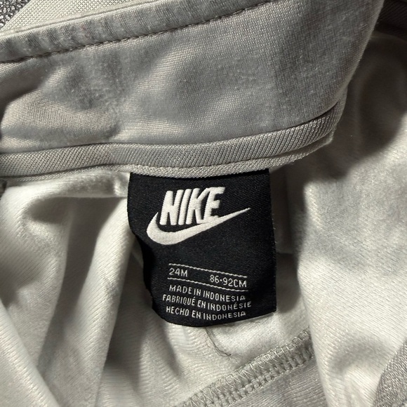 Nike Gray Camo Zip Up Jacket - Picture 4 of 5